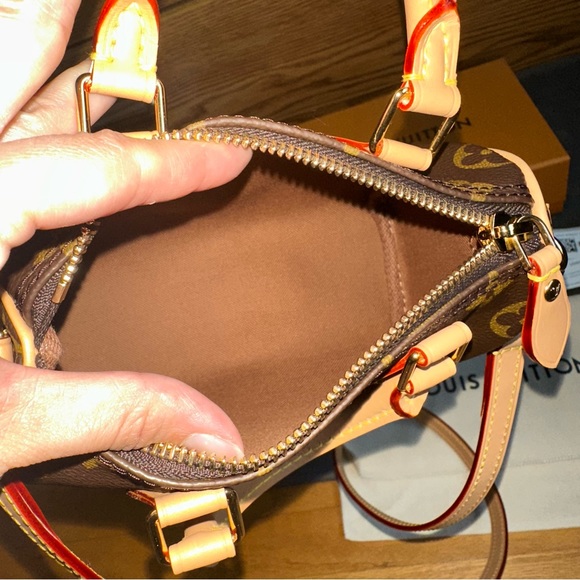 NEW Louis Vuitton LV NANO SPEEDY Monogram 2023 with Removable Adjustable Strap - Picture 7 of 11